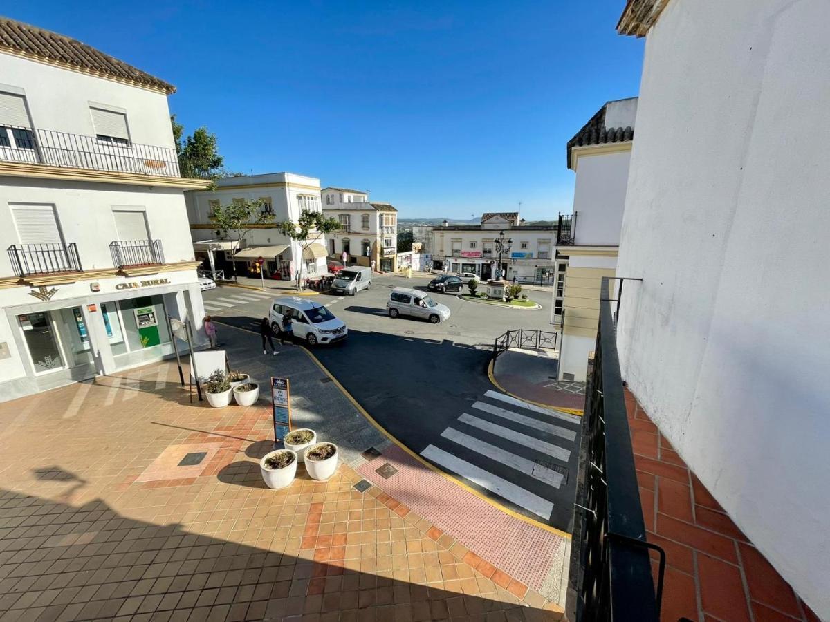Apartamentos La Reina Аркос де ла Фронтера Экстерьер фото